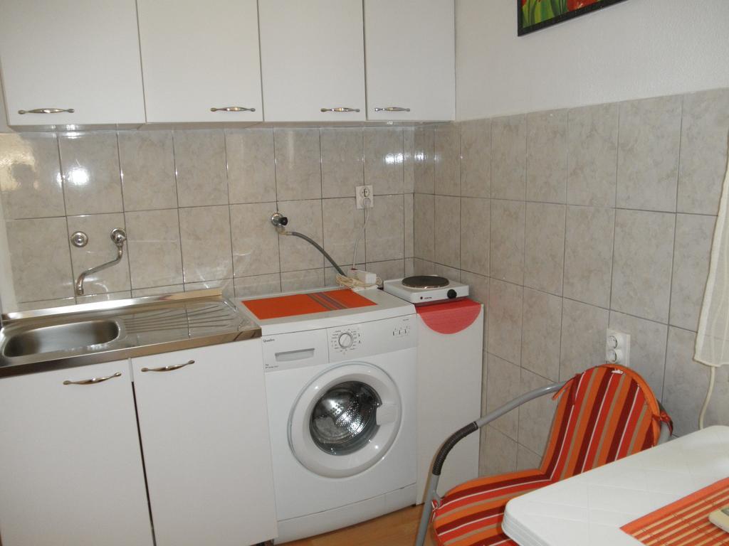 Ferienwohnung Dino Split Exterior foto